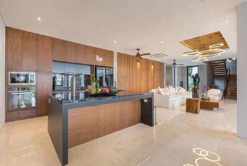 Villa in Canggu, Bali, Indonesia — 4 bedrooms — photo 2