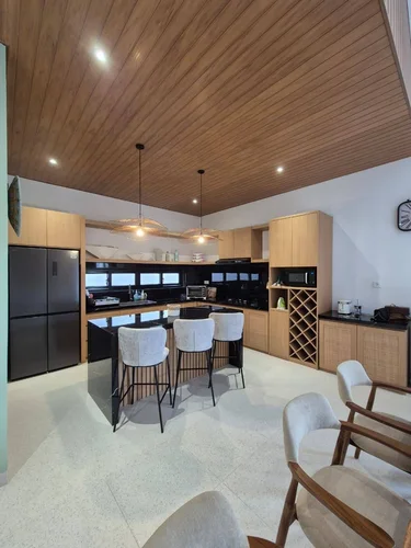 Villa in Ungasan, Bali, Indonesia — 3 bedrooms — photo 2