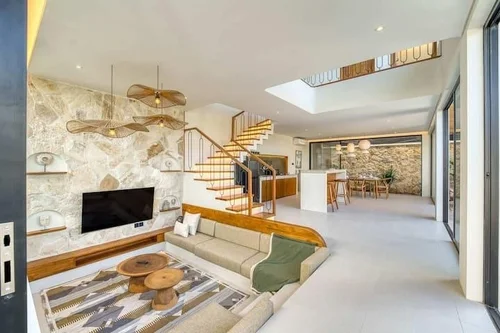 Villa in Uluwatu, Bali, Indonesia — 3 bedrooms — photo 6