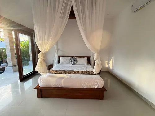 Villa in Ubud, Bali, Indonesia — 1 bedroom — photo 4
