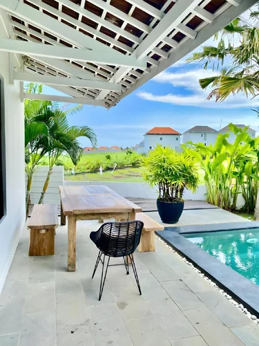 Villa in Canggu, Bali, Indonesia — 4 bedrooms — photo 3