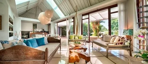 Villa in Canggu, Bali, Indonesia — 7 bedrooms — photo 2