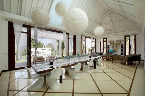 Villa in Canggu, Bali, Indonesia — 7 bedrooms — photo 4