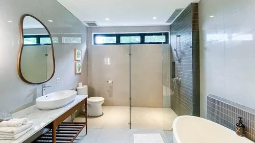 Villa in Canggu, Bali, Indonesia — 6 bedrooms — photo 7
