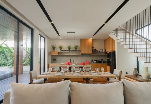 Villa in Canggu, Bali, Indonesia — 4 bedrooms — photo 5