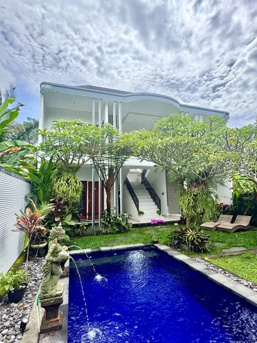 Villa in Ubud, Bali, Indonesia — 4 bedrooms — photo 3