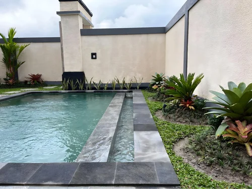 Villa in Gianyar, Bali, Indonesia — 1 bedroom — photo 3