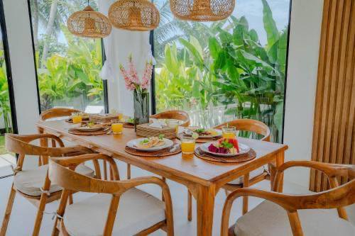 Villa in Ubud, Bali, Indonesia — 2 bedrooms — photo 1