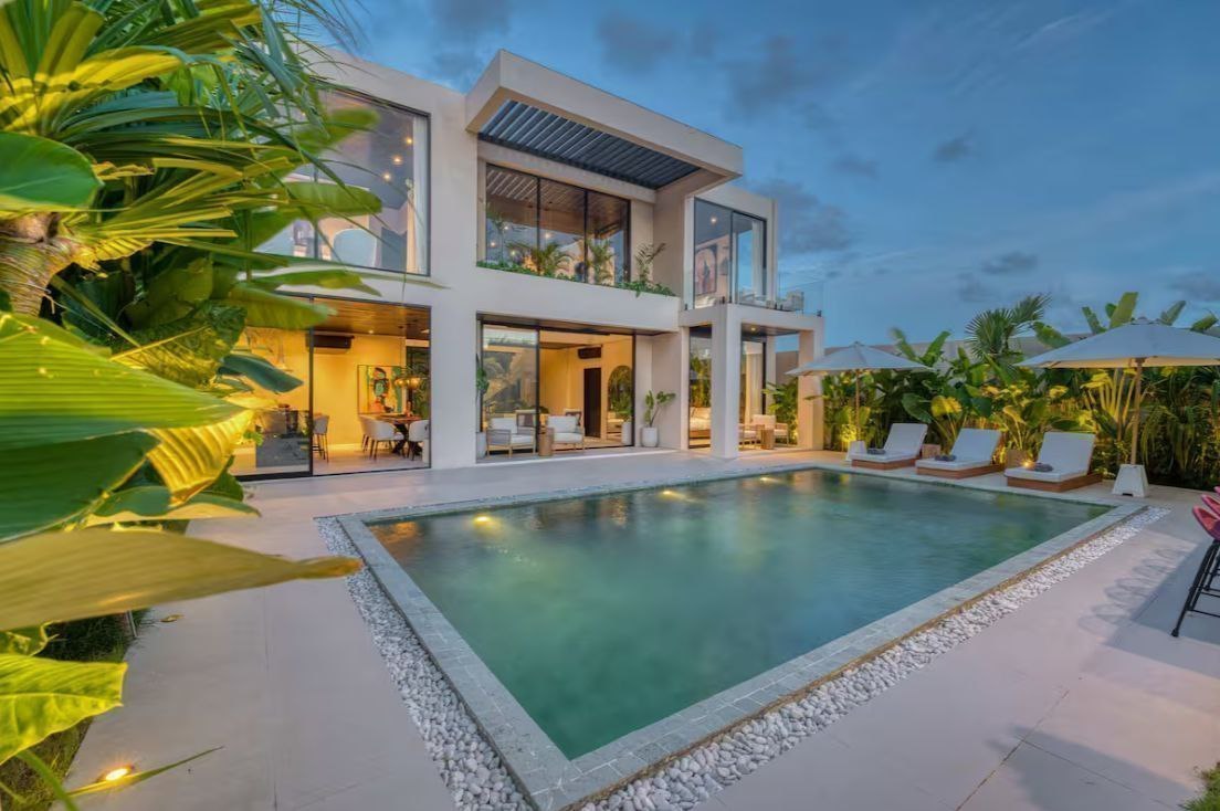Villa in Canggu, Bali, Indonesia — 3 bedrooms — photo 1
