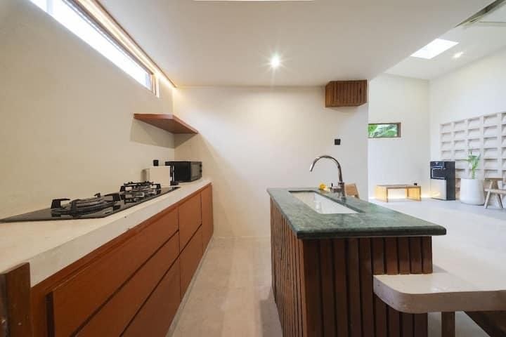 Loft in Kerobokan, Bali, Indonesia — 1 bedroom — photo 1