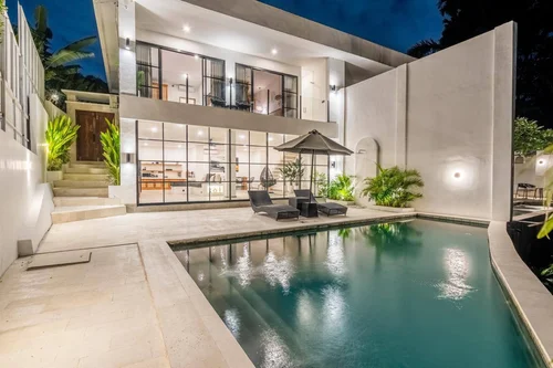 Villa in Canggu, Bali, Indonesia — 2 bedrooms — photo 8