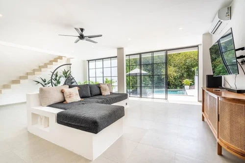 Villa in Canggu, Bali, Indonesia — 2 bedrooms — photo 4