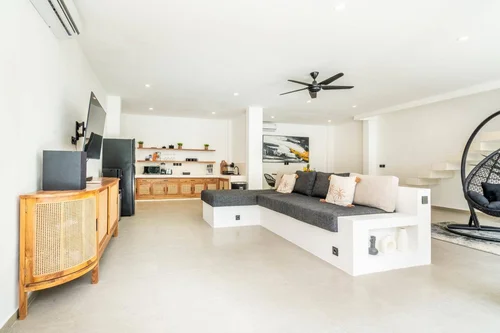 Villa in Canggu, Bali, Indonesia — 2 bedrooms — photo 2