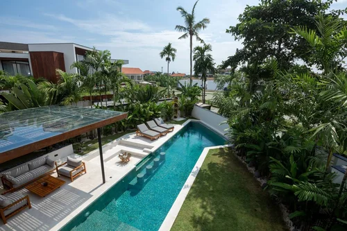 Villa in Canggu, Bali, Indonesia — 3 bedrooms — photo 1