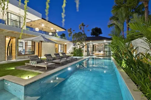 Villa in Canggu, Bali, Indonesia — 6 bedrooms — photo 1