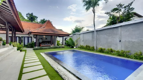 Villa in Umalas, Bali, Indonesia — 5 bedrooms — photo 3
