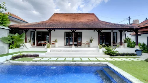 Villa in Umalas, Bali, Indonesia — 5 bedrooms — photo 4