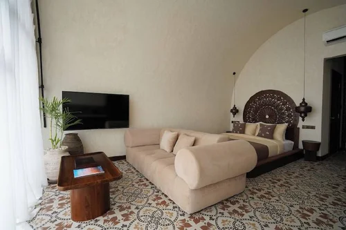 Guest House in Uluwatu, Bali, Indonesia — 1 bedroom — photo 4