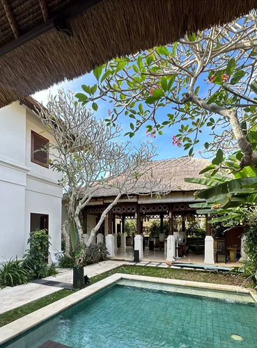 Room in Другой, Bali, Indonesia — 1 bedroom — photo 1