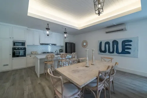 Villa in Canggu, Bali, Indonesia — 3 bedrooms — photo 2