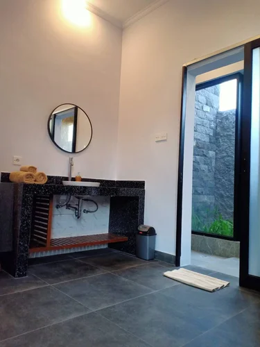 Villa in Ubud, Bali, Indonesia — 1 bedroom — photo 4