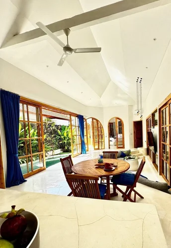 Villa in Canggu, Bali, Indonesia — 2 bedrooms — photo 1