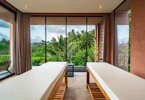 Villa in Ubud, Bali, Indonesia — 4 bedrooms — photo 9