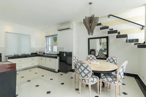 Villa in Seminyak, Bali, Indonesia — 2 bedrooms — photo 5