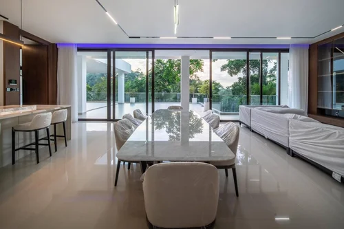Villa in Ubud, Bali, Indonesia — 4 bedrooms — photo 4
