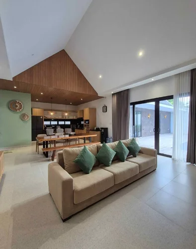 Villa in Ungasan, Bali, Indonesia — 3 bedrooms — photo 1
