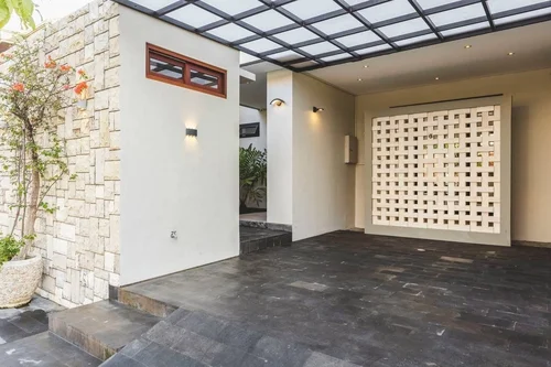 Villa in Seminyak, Bali, Indonesia — 3 bedrooms — photo 2