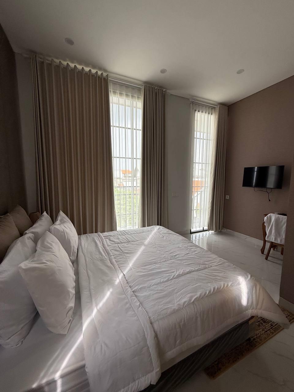 Villa in Canggu, Bali, Indonesia — 3 bedrooms — photo 1