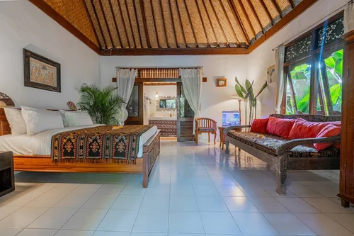Villa in Ubud, Bali, Indonesia — 5 bedrooms — photo 10