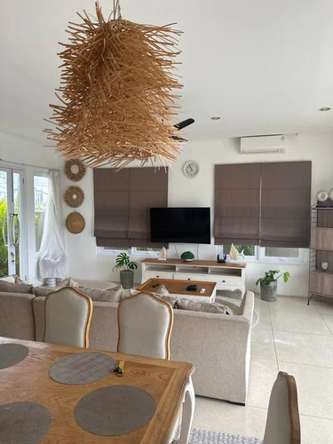 Villa in Canggu, Bali, Indonesia — 3 bedrooms — photo 7