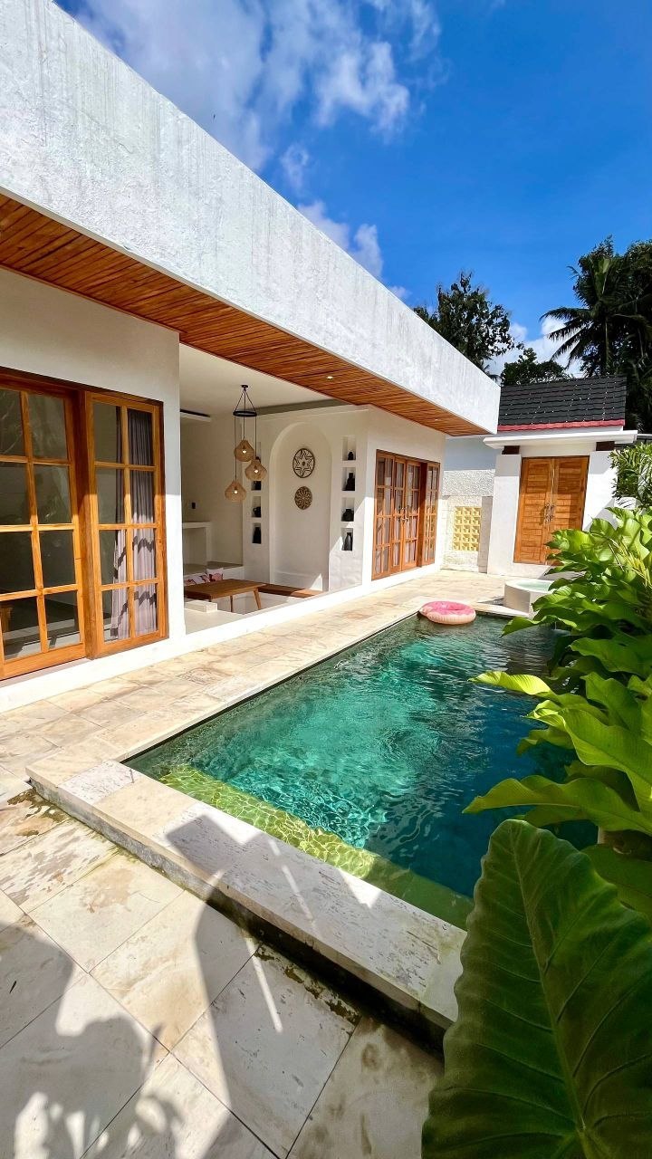 Villa in Ubud, Bali, Indonesia — 2 bedrooms — photo 1
