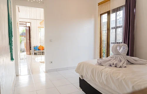 Villa in Ubud, Bali, Indonesia — 3 bedrooms — photo 2