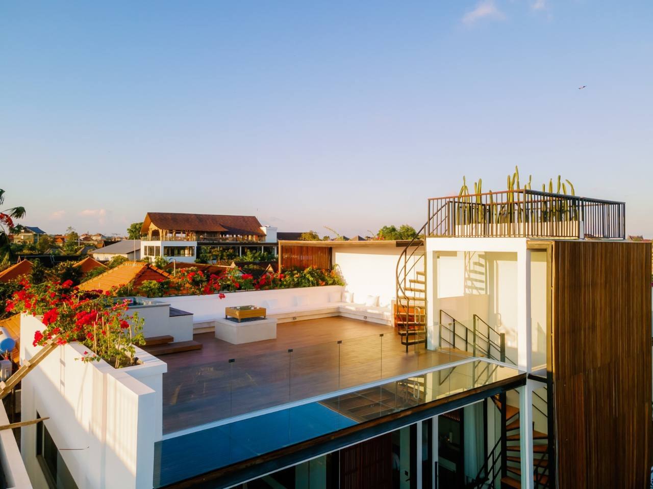 Villa in Canggu, Bali, Indonesia — 2 bedrooms — photo 1
