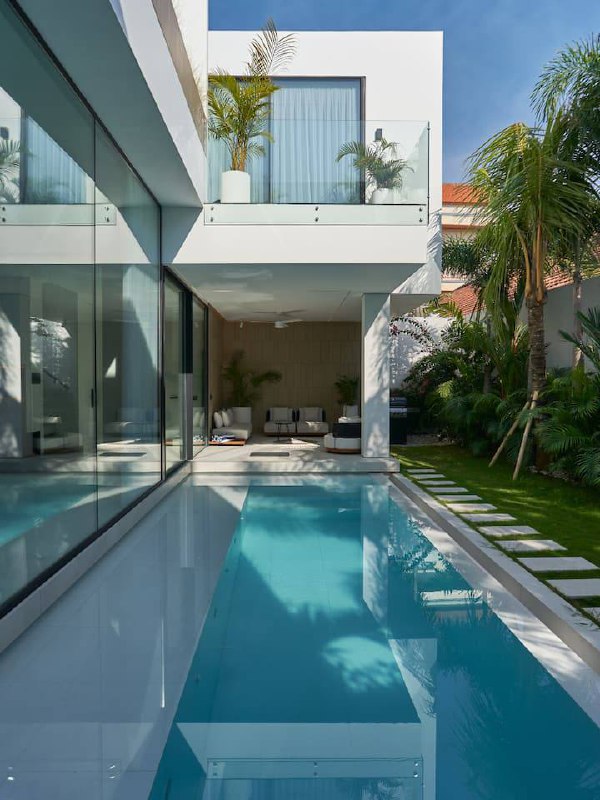 Villa in Canggu, Bali, Indonesia — 3 bedrooms — photo 1