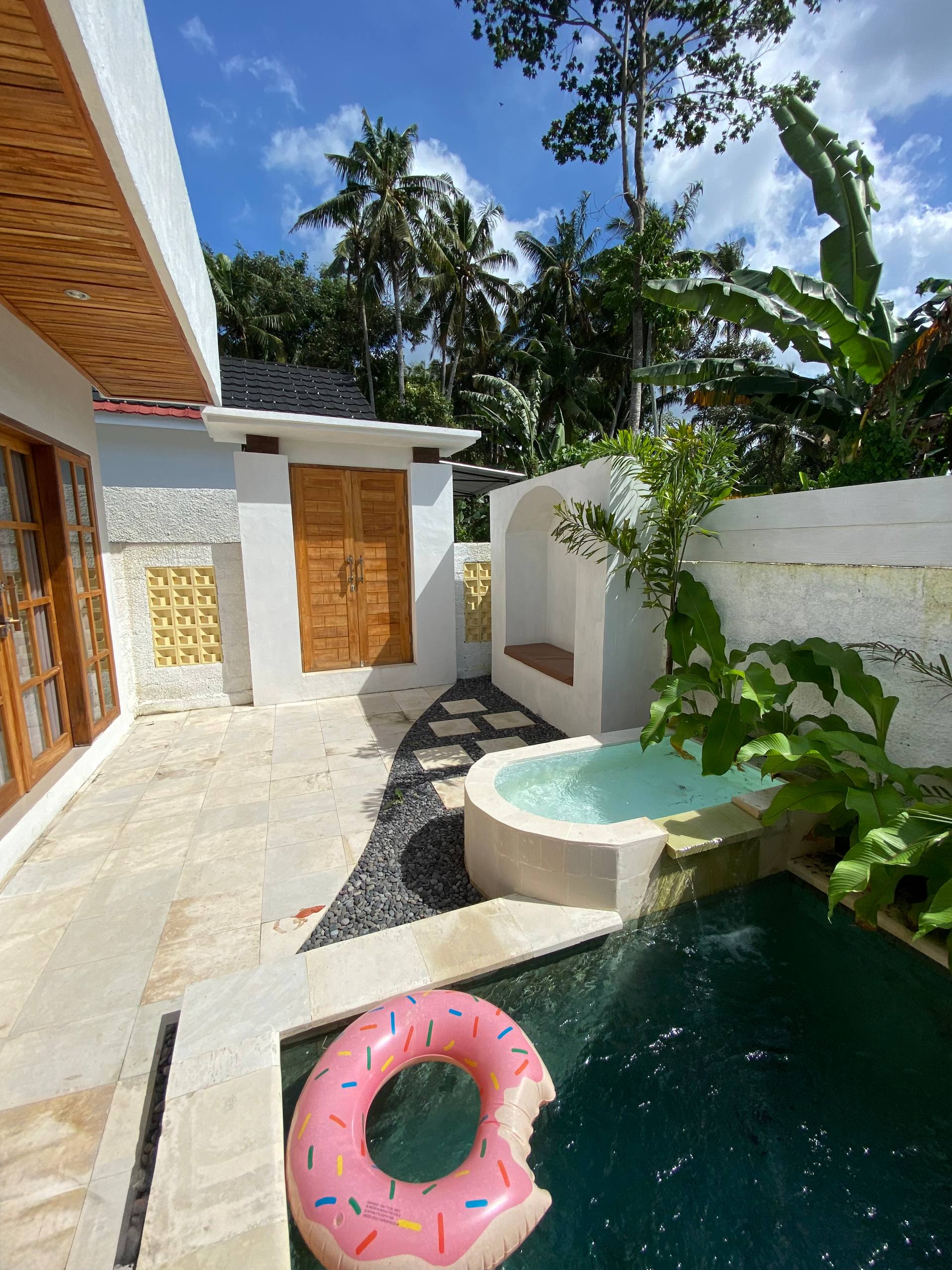 Villa in Ubud, Bali, Indonesia — 2 bedrooms — photo 1