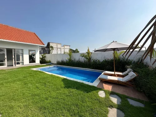 Villa in Canggu, Bali, Indonesia — 2 bedrooms — photo 2