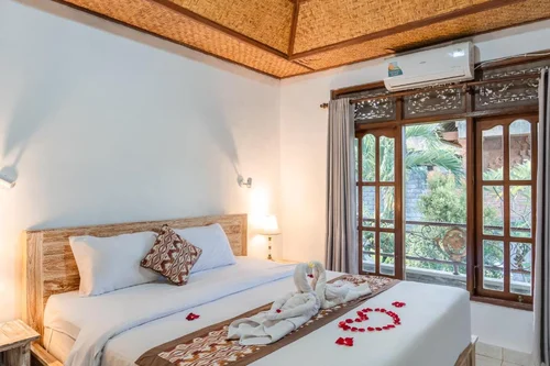 Villa in Ubud, Bali, Indonesia — 4 bedrooms — photo 3