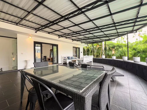 Villa in Другой, Bali, Indonesia — 6 bedrooms — photo 8