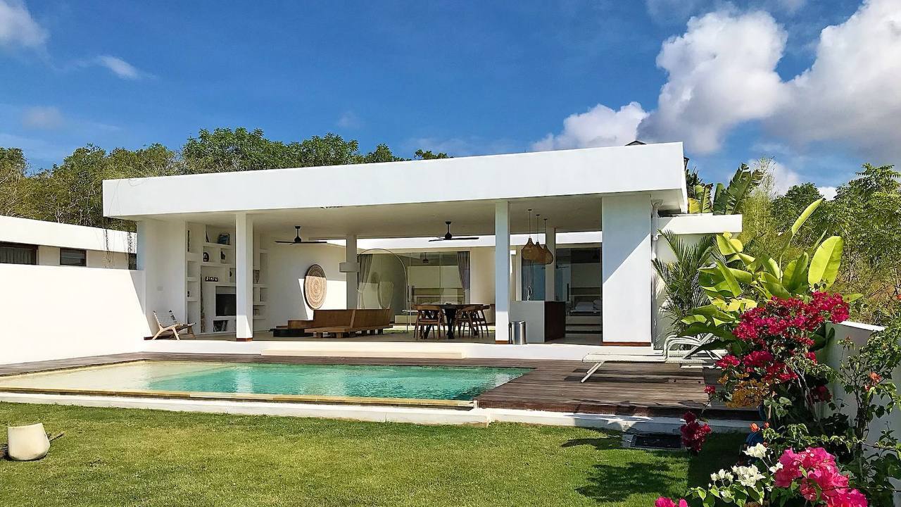 Villa in Nusa Dua, Bali, Indonesia — 2 bedrooms — photo 1