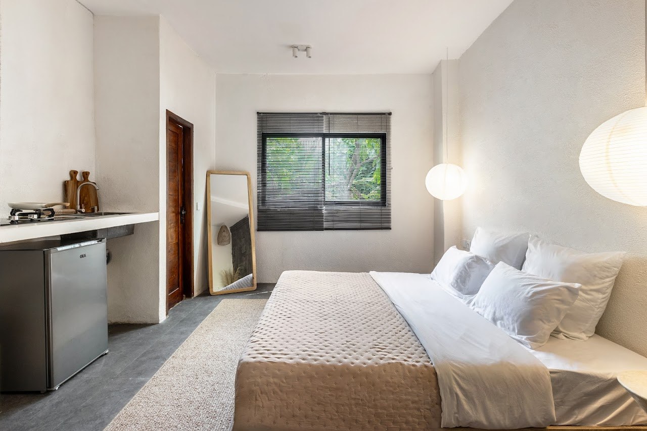 Apartment in Canggu, Bali, Indonesia — 6 bedrooms — photo 1