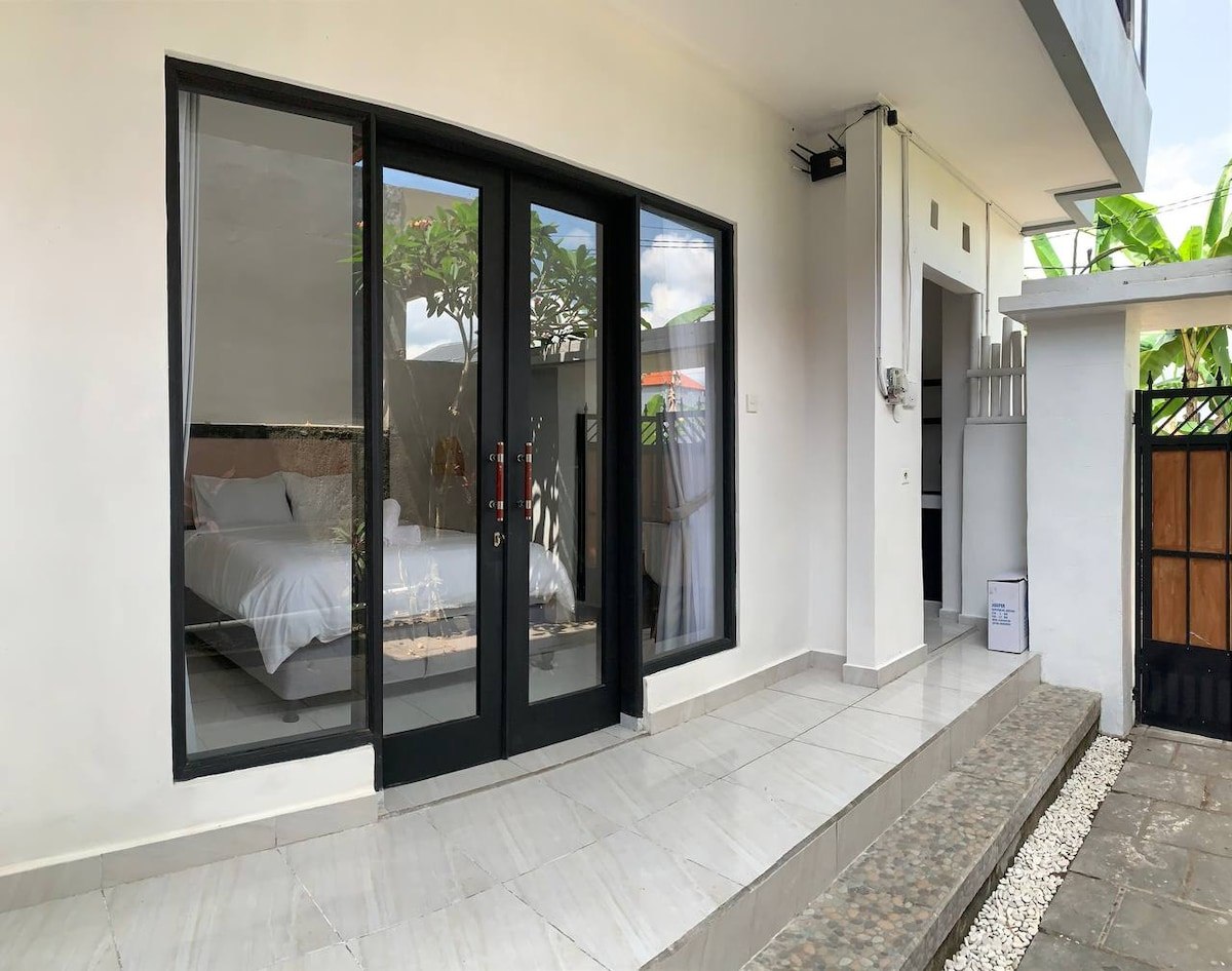 Room in Ubud, Bali, Indonesia — 1 bedroom — photo 1