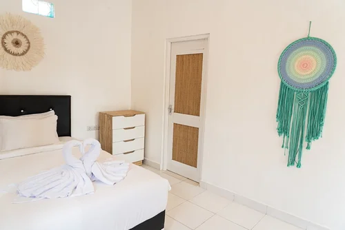 Villa in Ubud, Bali, Indonesia — 3 bedrooms — photo 2