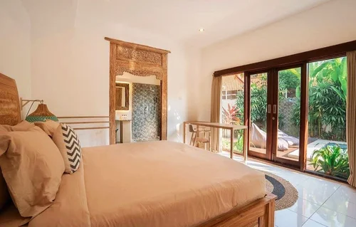 Villa in Canggu, Bali, Indonesia — 2 bedrooms — photo 2