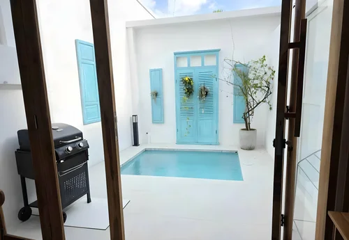 Villa in Umalas, Bali, Indonesia — 1 bedroom — photo 1