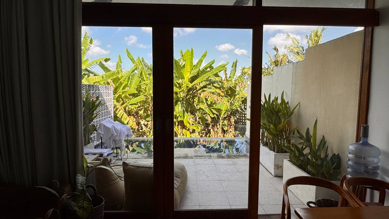 Villa in Canggu, Bali, Indonesia — 1 bedroom — photo 1