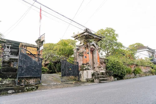 Villa in Ubud, Bali, Indonesia — 3 bedrooms — photo 2